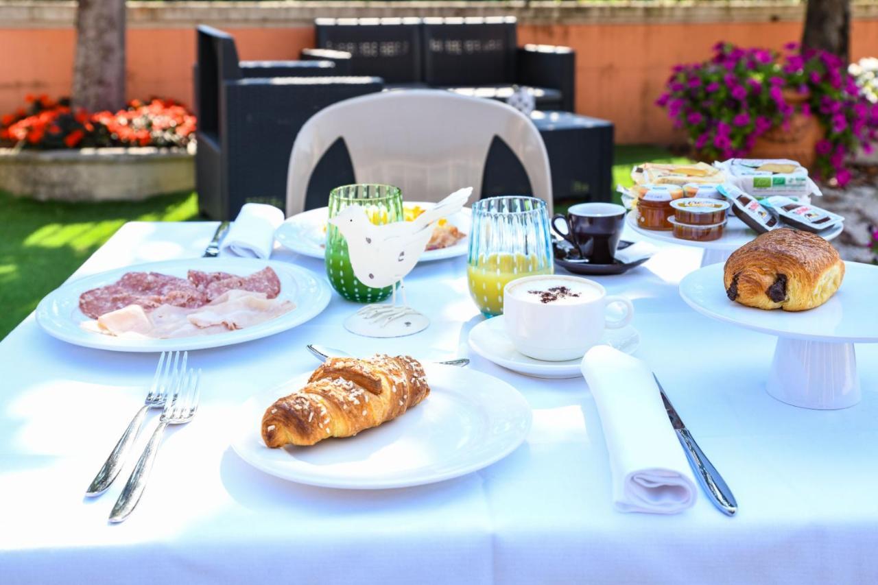 Albergo Locanda Primavera Rodengo-Saiano Ngoại thất bức ảnh